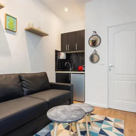 1 Cozy Pere Lachaise Nation Apartment